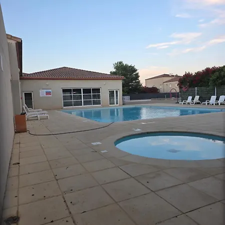 Jolie Maison Villa *