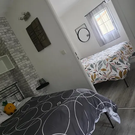 Jolie Maison Avec Piscine Partagé Villa